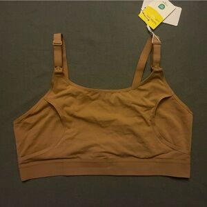 NWT Momcozy Pumping/Nursing Bra